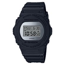 Casio G-Shock DW-5700BBMA-1 Наручные часы