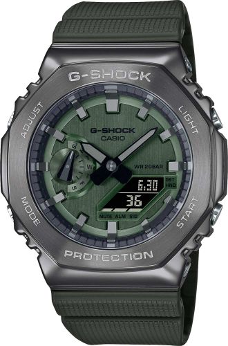 Фото часов Casio G-Shock GM-2100B-3A