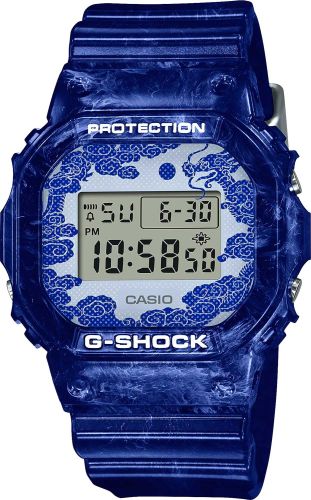 Фото часов Casio G-Shock DW-5600BWP-2
