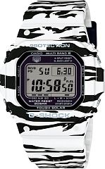 Casio G-Shock GW-M5610BW-7E Наручные часы