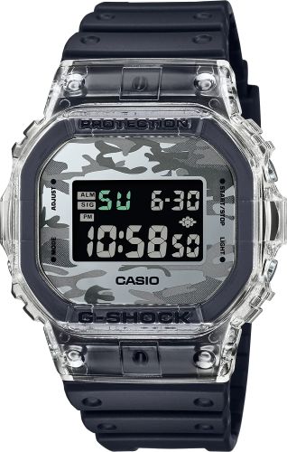 Фото часов Casio G-Shock DW-5600SKC-1E
