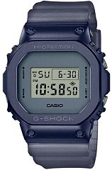 Casio Casio G-Shock GM-5600MF-2 Наручные часы